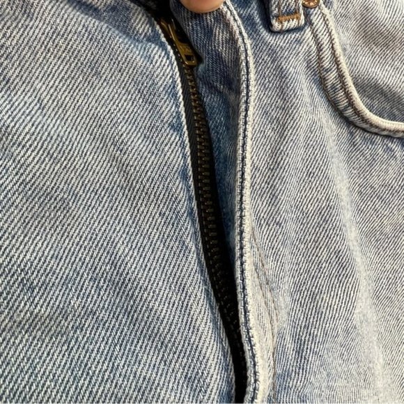 & Other Stories Dream Cut Light Wash Destroyed 100% Organic Cotton Jean Shorts - Picture 7 of 13